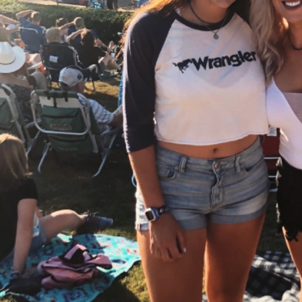 Wrangler Cropped Baseball Tee